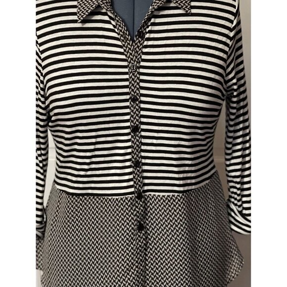 ROZ & ALI Black White Pattern Button Top Petite XL Roll Tab Cuffs Rayon Stretch - Picture 4 of 8